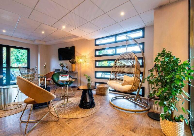 Отель Ibis Styles Rennes Cesson