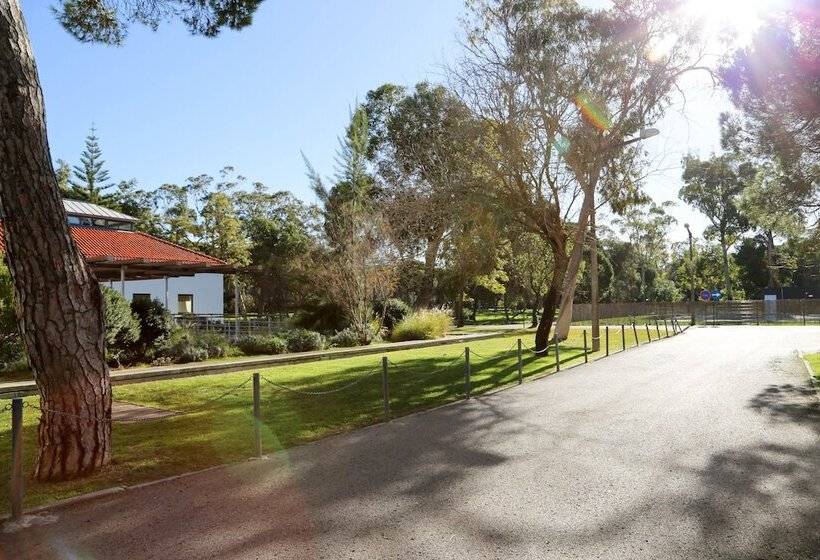 ホテル Inatel Caparica