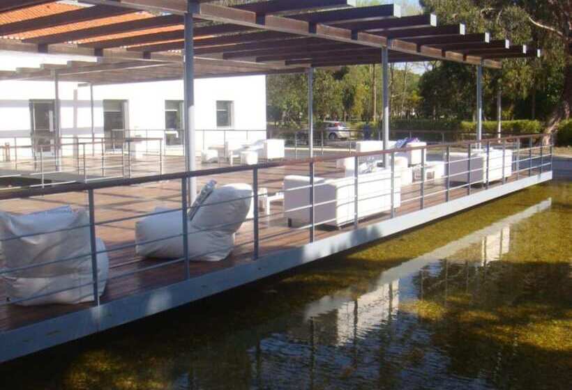 ホテル Inatel Caparica