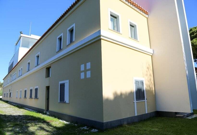 ホテル Inatel Caparica