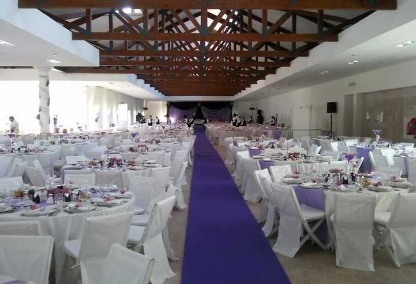 ホテル Inatel Caparica