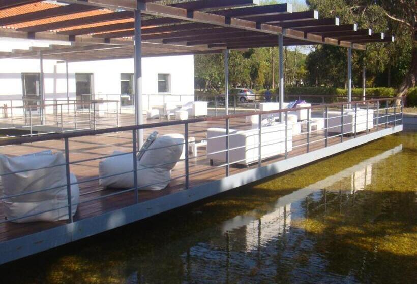 ホテル Inatel Caparica