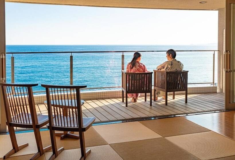 בית מלון כפרי Inatoriso