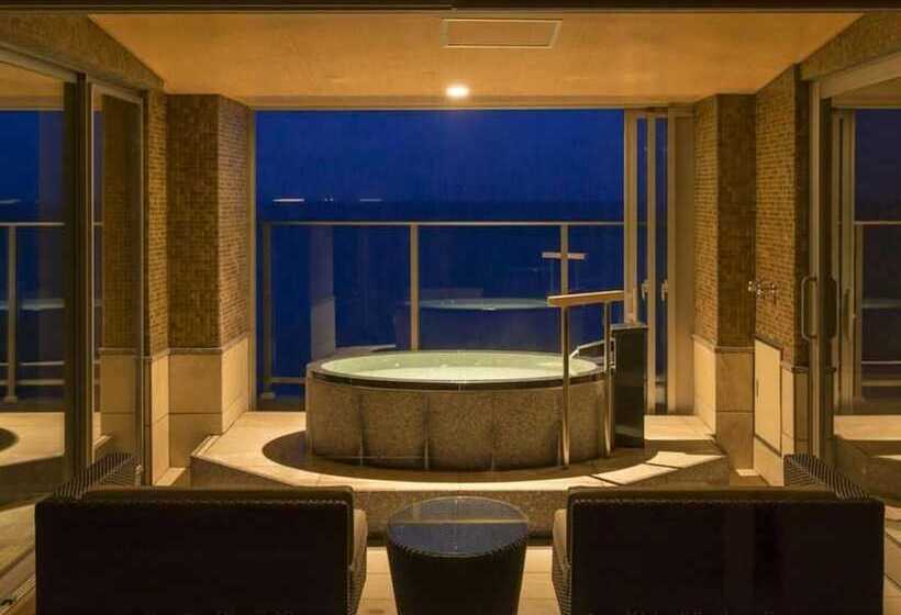 בית מלון כפרי Inatoriso