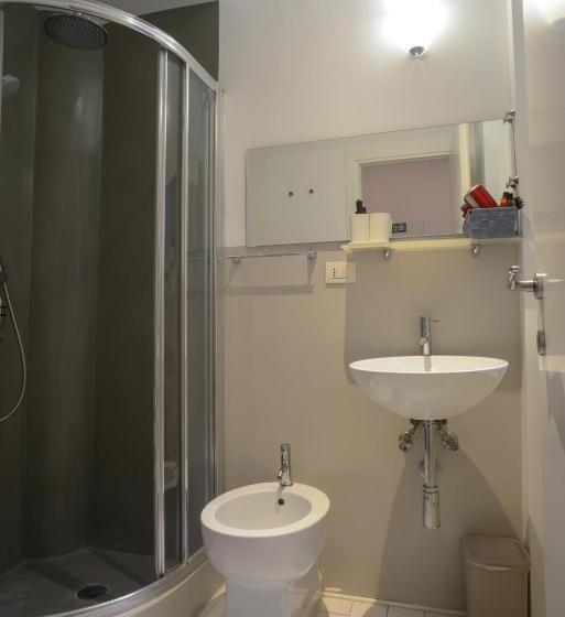 مسافرخانه Intra  Residenza In Trastevere