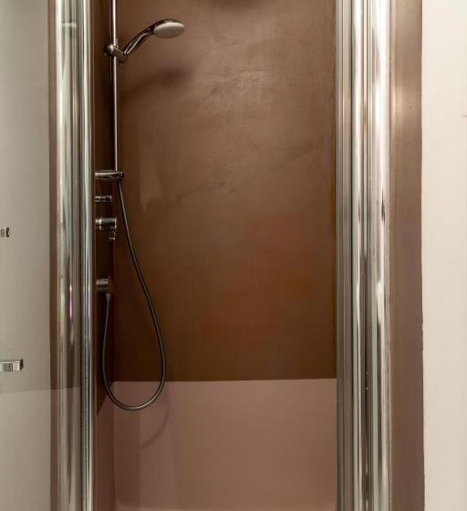 مسافرخانه Intra  Residenza In Trastevere