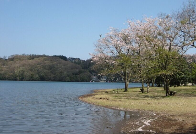 호텔 Izu Ippeki Lake Lakeside Terrace