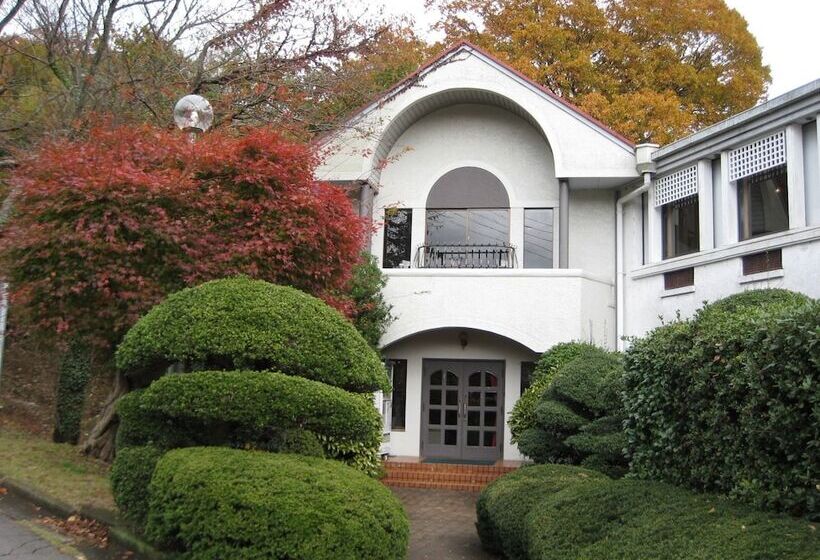호텔 Izu Ippeki Lake Lakeside Terrace