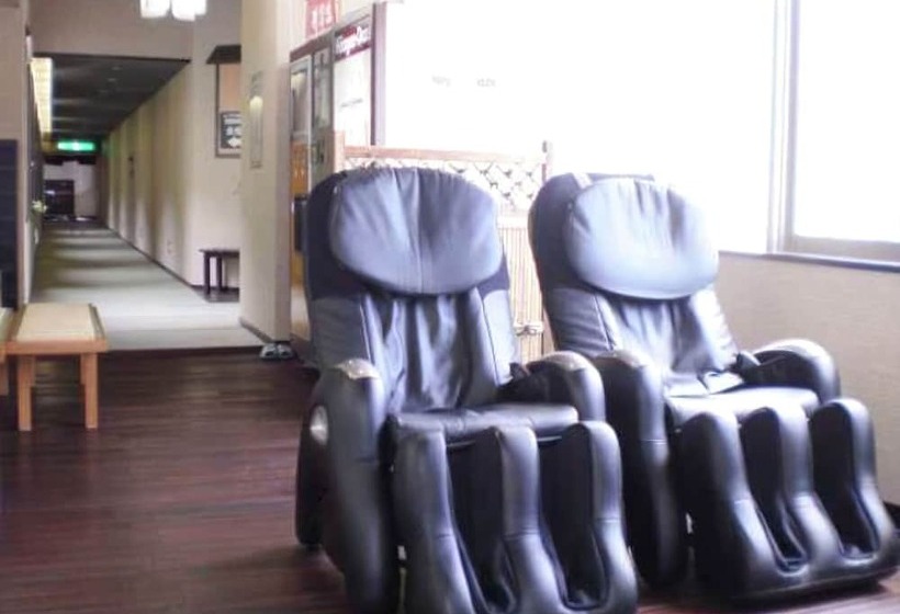 فندق Hiizurukurenainoyado Katsuurakanko