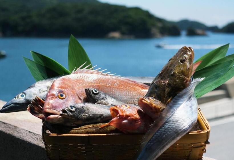 호텔 Keishokan Sazanamitei