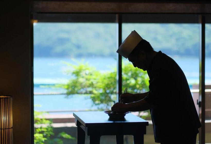 호텔 Keishokan Sazanamitei