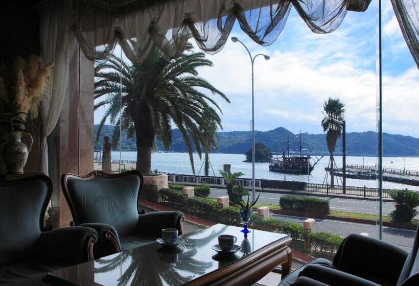 בית מלון כפרי Kurofune