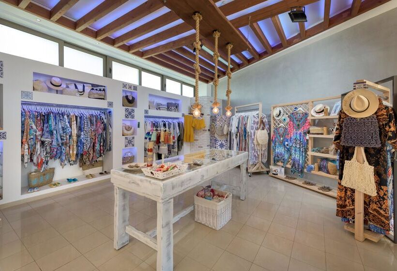 호텔 La Marquise Luxury Resort Complex