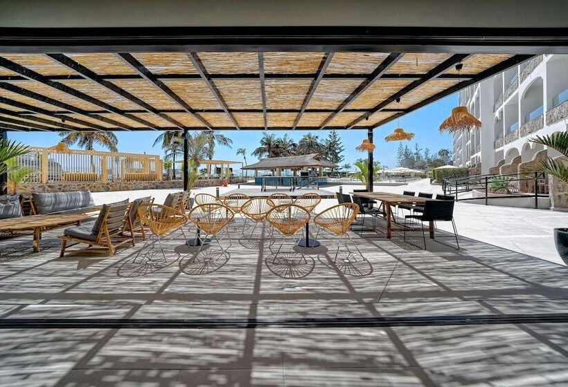 בית מלון כפרי H10 Costa Mogán