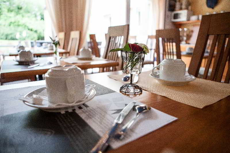 Le Branhoc Brit Hotel Auray