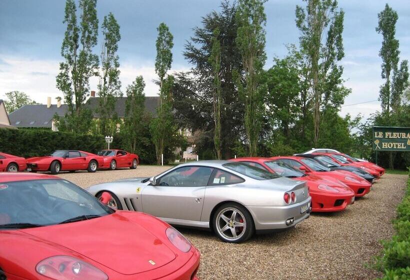 فندق Logis Le Fleuray