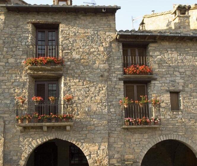 בית מלון כפרי Los Nogales