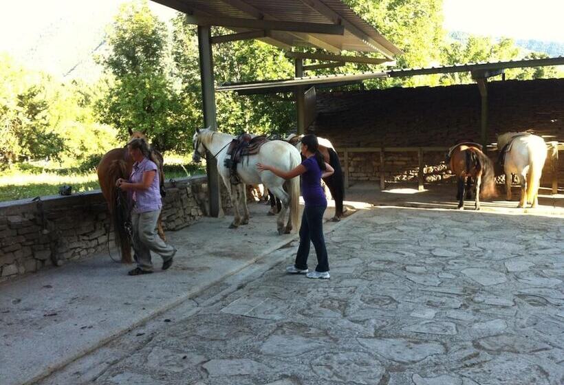 בית מלון כפרי Los Nogales