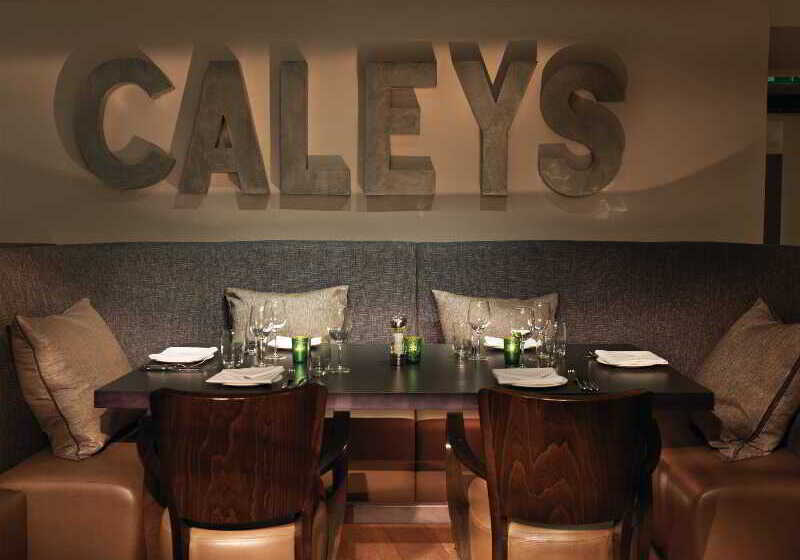 Отель Macdonald Windsor