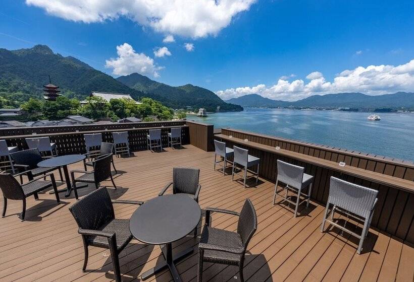 فندق Miyajima Kinsuikan