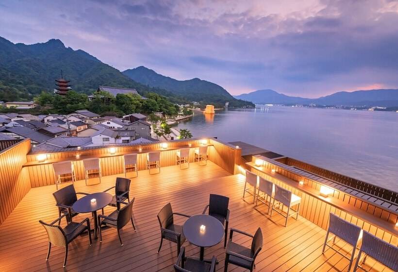 فندق Miyajima Kinsuikan