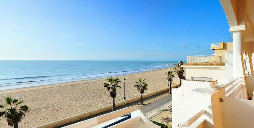 호텔 Vértice Chipiona Mar