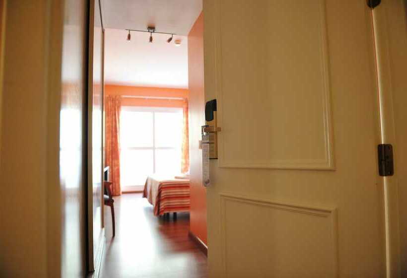 호텔 Vértice Chipiona Mar