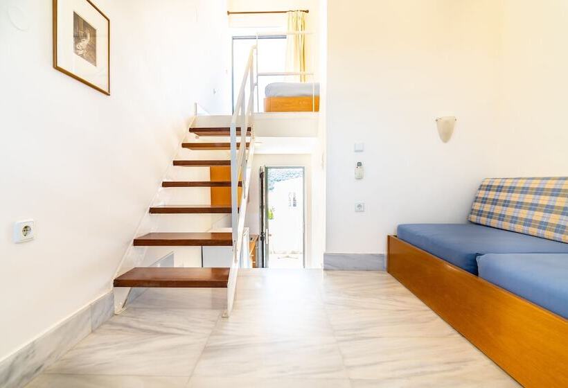 Orestis Hotel Sea View Apartments