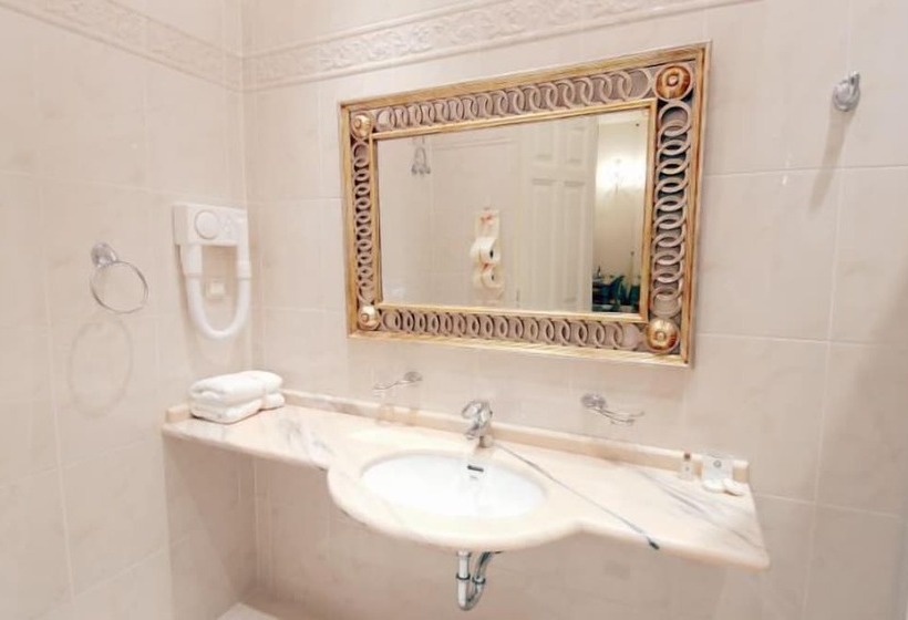 בית מלון כפרי Palaiologos Luxury City