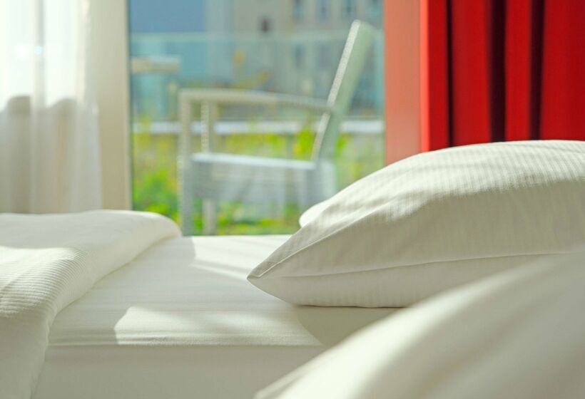 هتل Park Inn By Radisson Linz