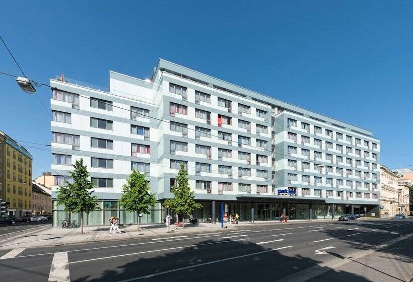 هتل Park Inn By Radisson Linz