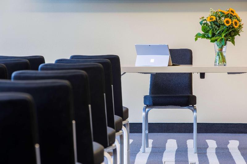 هتل Park Inn By Radisson Linz