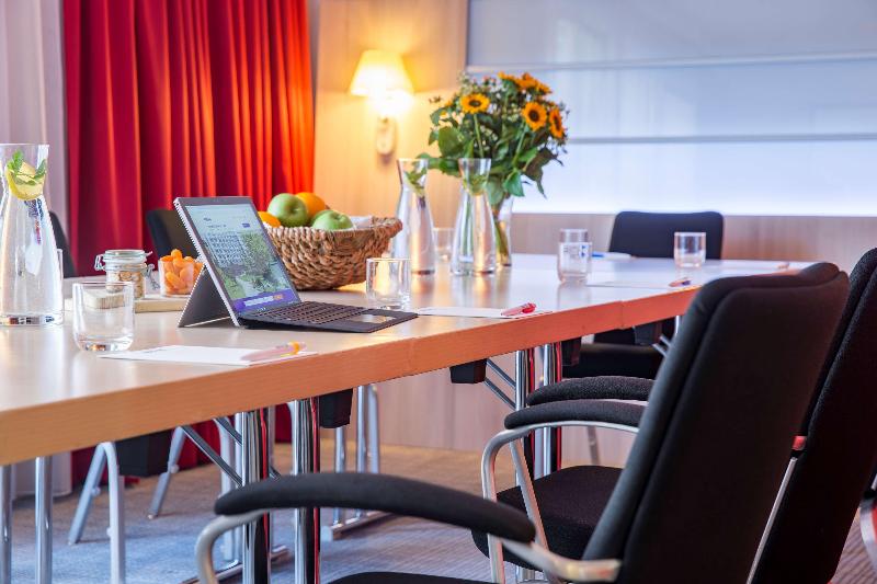 هتل Park Inn By Radisson Linz