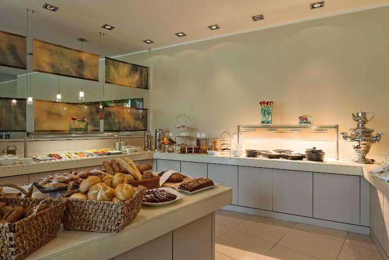 هتل Park Inn By Radisson Linz