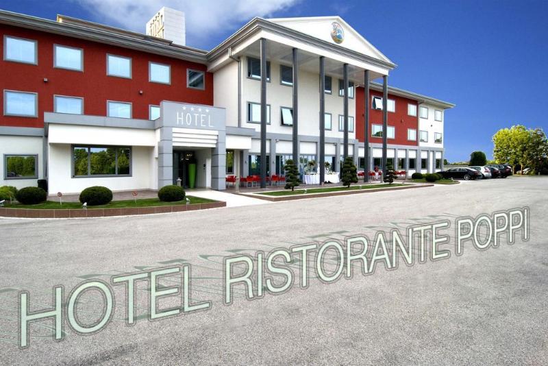 בית מלון כפרי Poppi