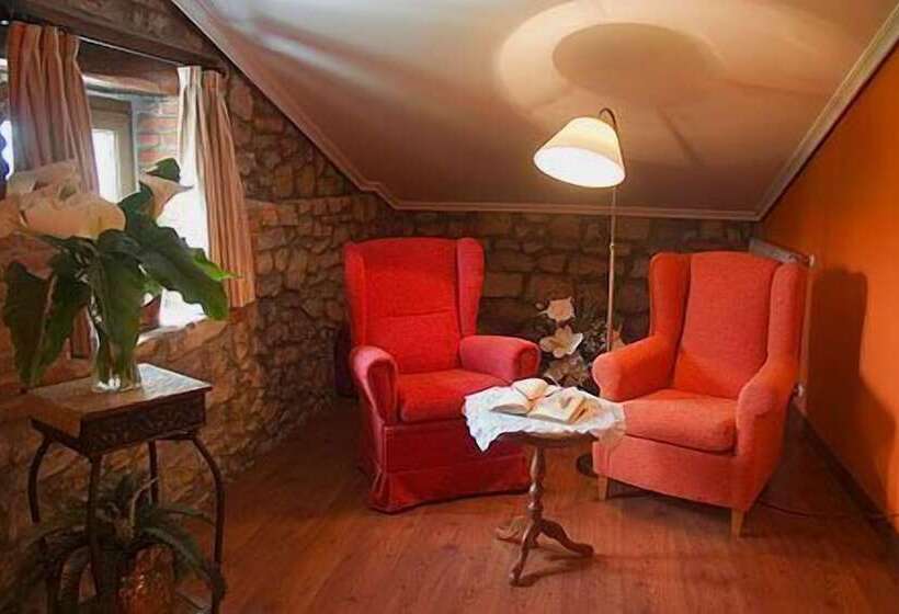 هتل روستایی Casona Los Caballeros