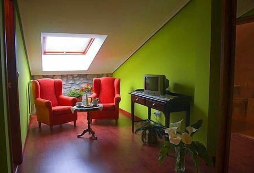 هتل روستایی Casona Los Caballeros