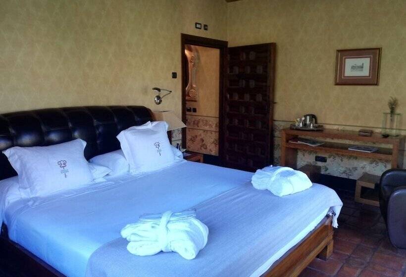 فندق ريفى Rural Castillo De Somaén