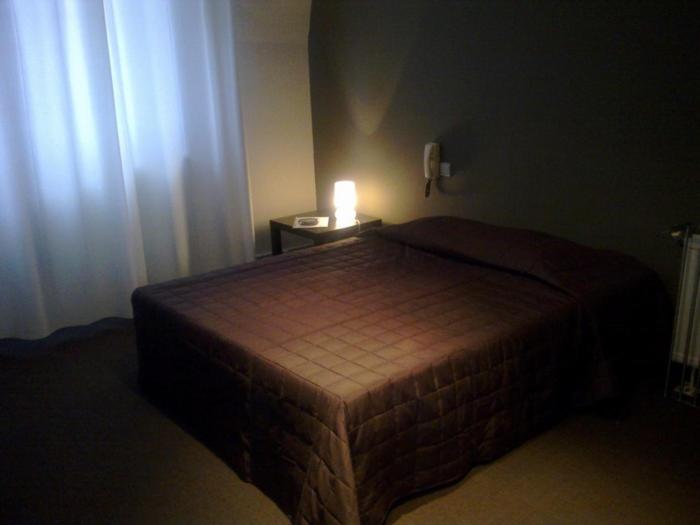 Отель Shelter Rooms