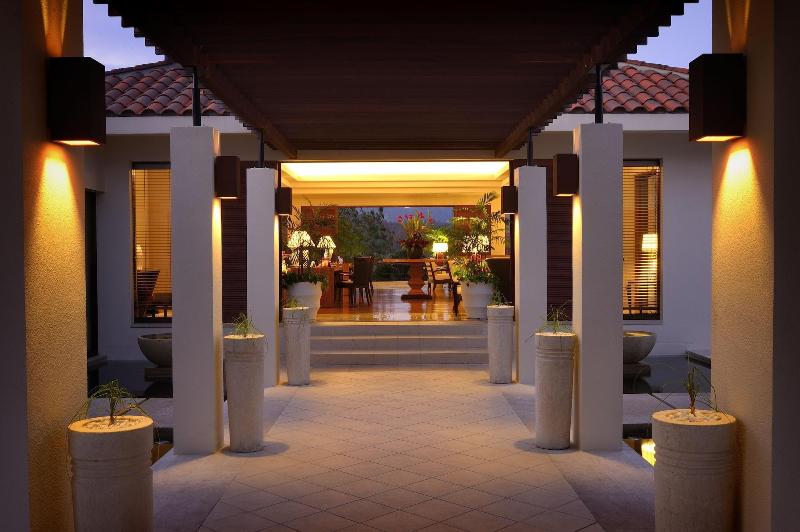 호텔 The Atta Terrace Club Towers