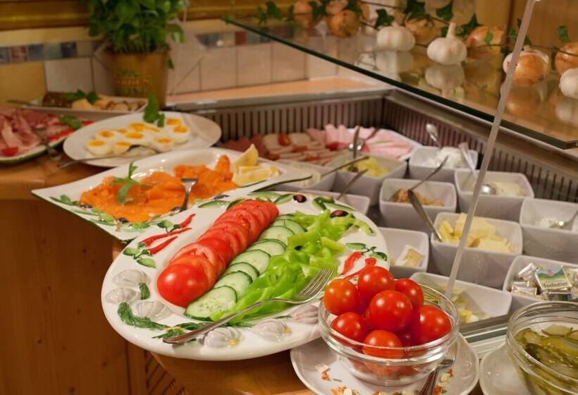 Отель Thermenhof Puchasplus Loipersdorf