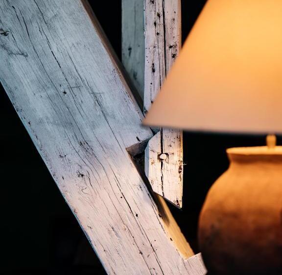 Отель Verne Dreams