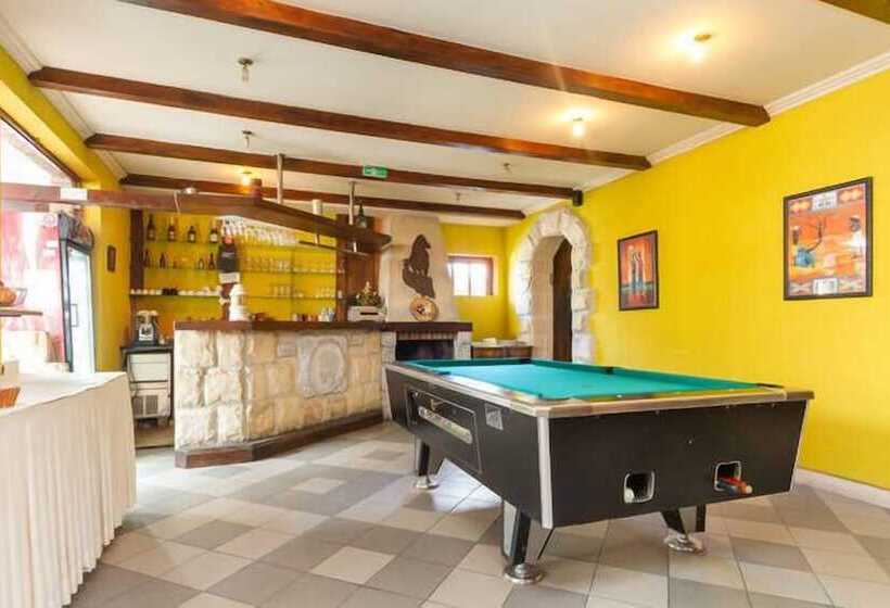 בית מלון כפרי Villa Cezar