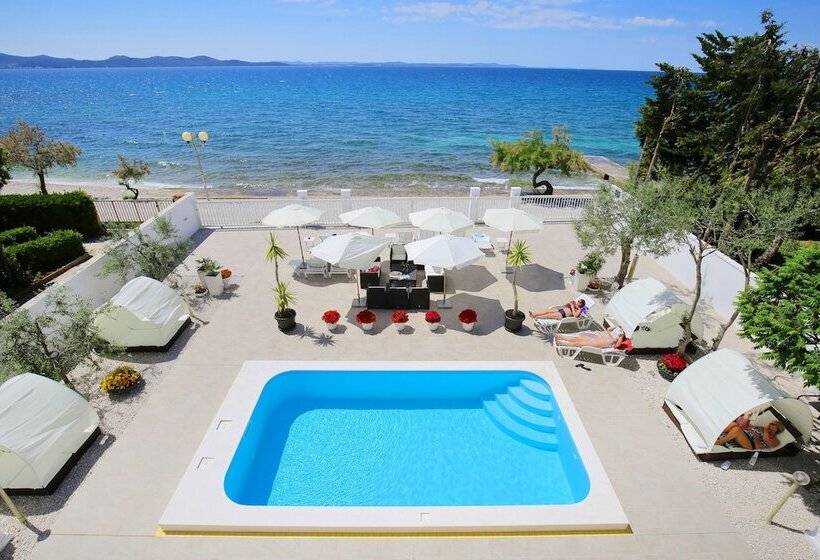 ホテル Villa Triana Adults Only