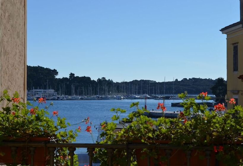 ホテル Villa Tuttorotto