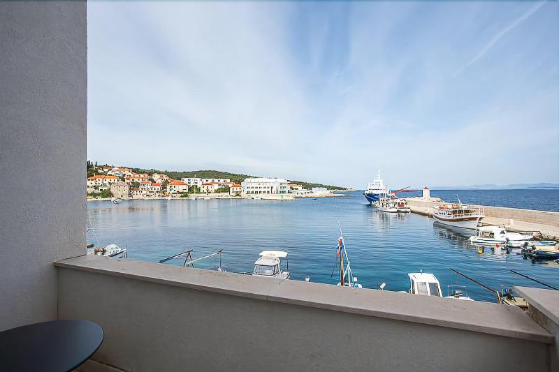 בית מלון כפרי Vrilo   Adults Only