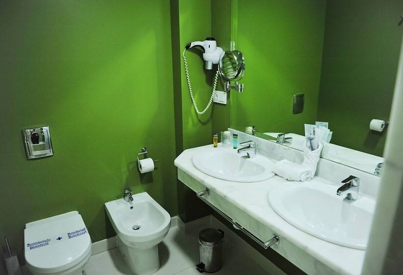 호텔 Vértice Chipiona Mar