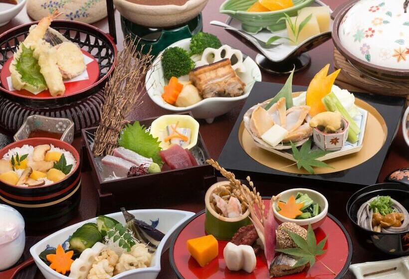 فندق Yunogo Onsen Chikutei