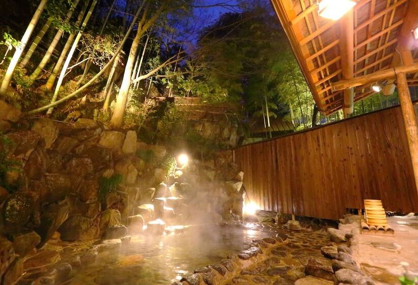 فندق Yunogo Onsen Chikutei