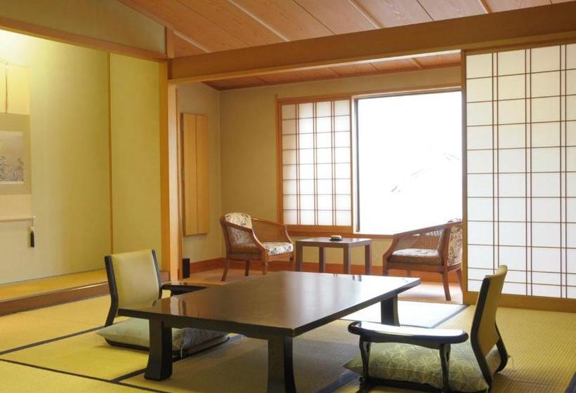 ホテル Yugawara Onsen Kawasegien Isuzu